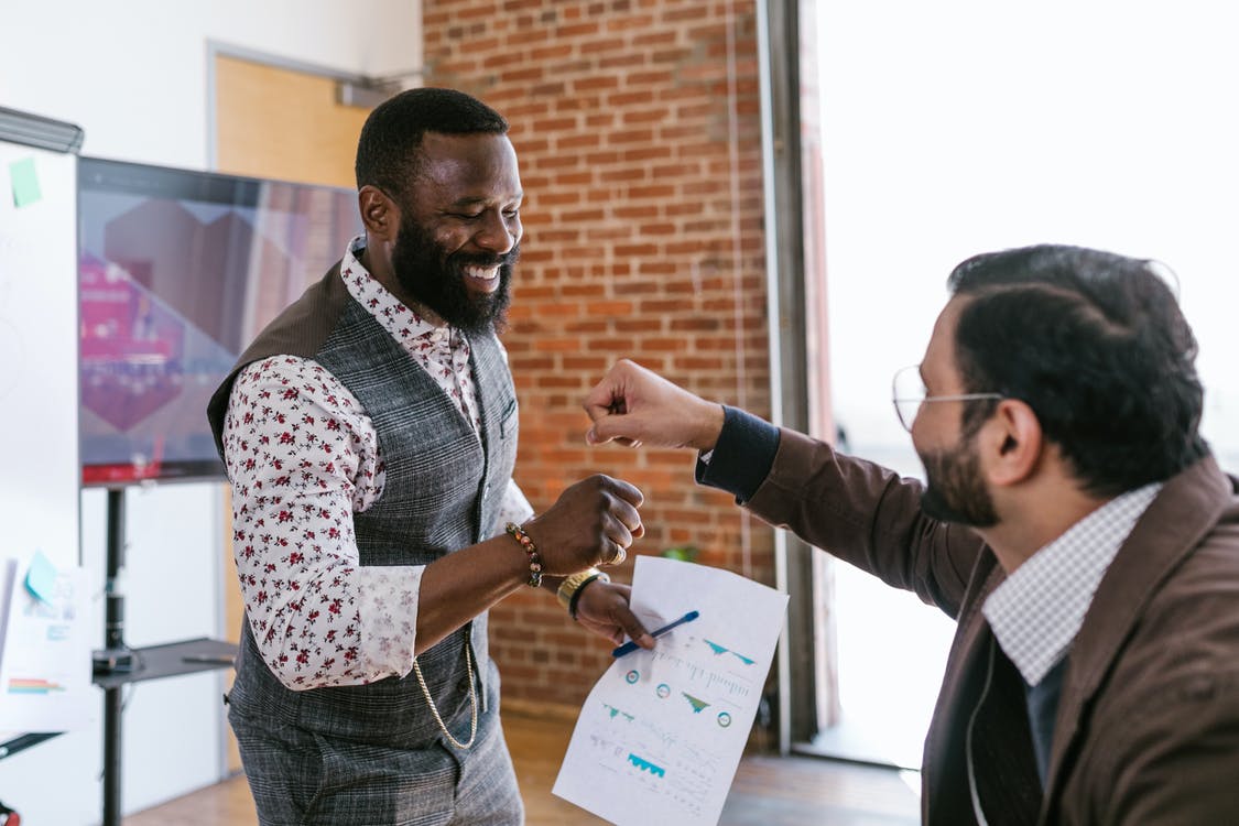 3 Proven Ways To Boost Morale At Work - Simple Guide
